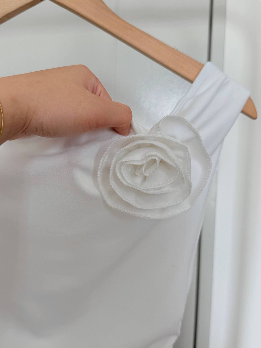 photo_6109513729738214417_w