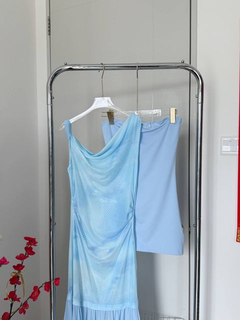 photo_6109513729738214420_w