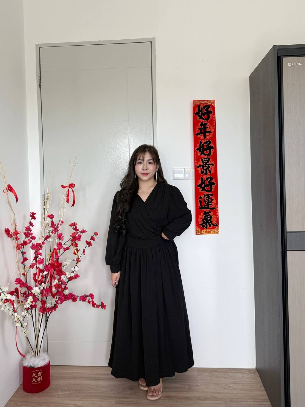 photo_6109513729738214513_w