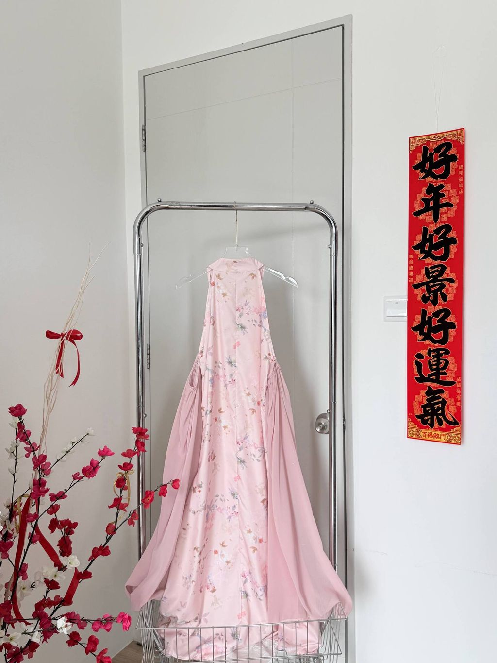 photo_6109513729738214514_w