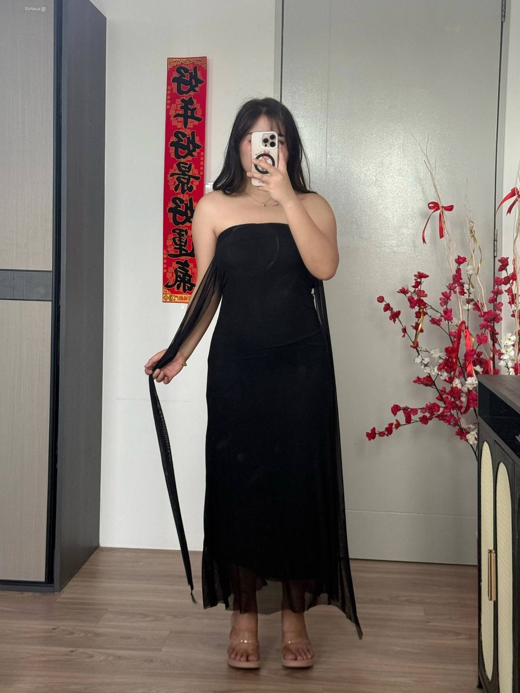 photo_6109513729738214619_w