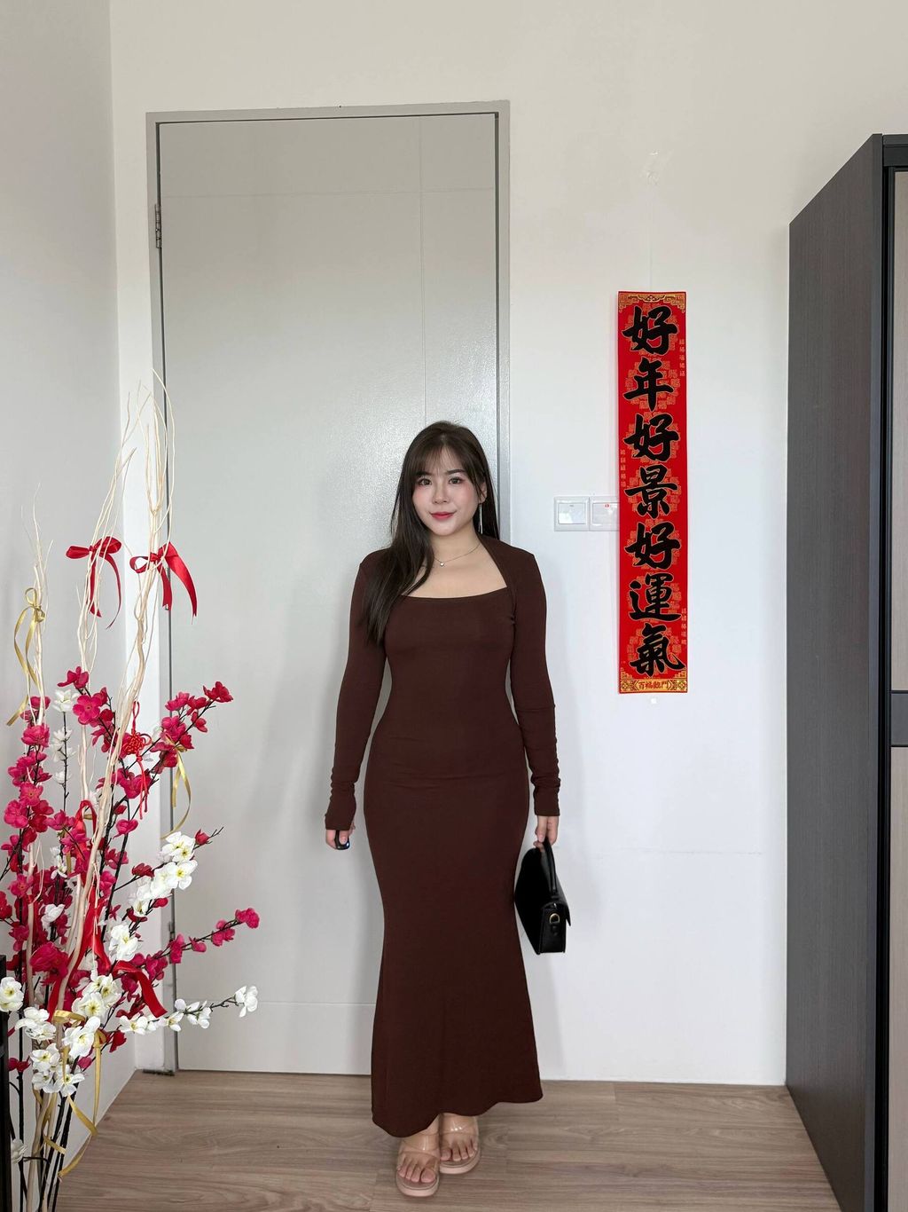 photo_6109513729738214635_w