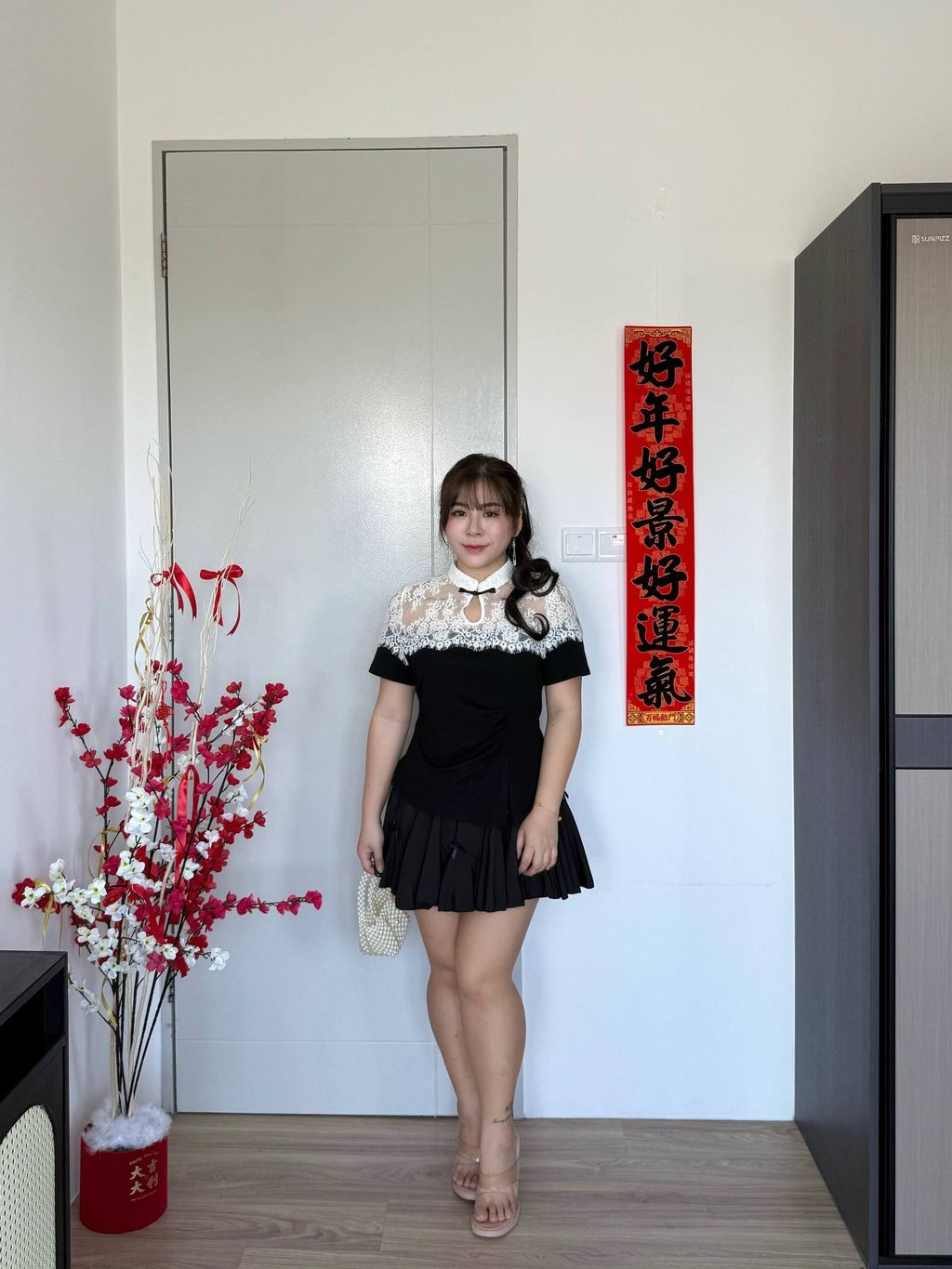 photo_6109513729738214750_w