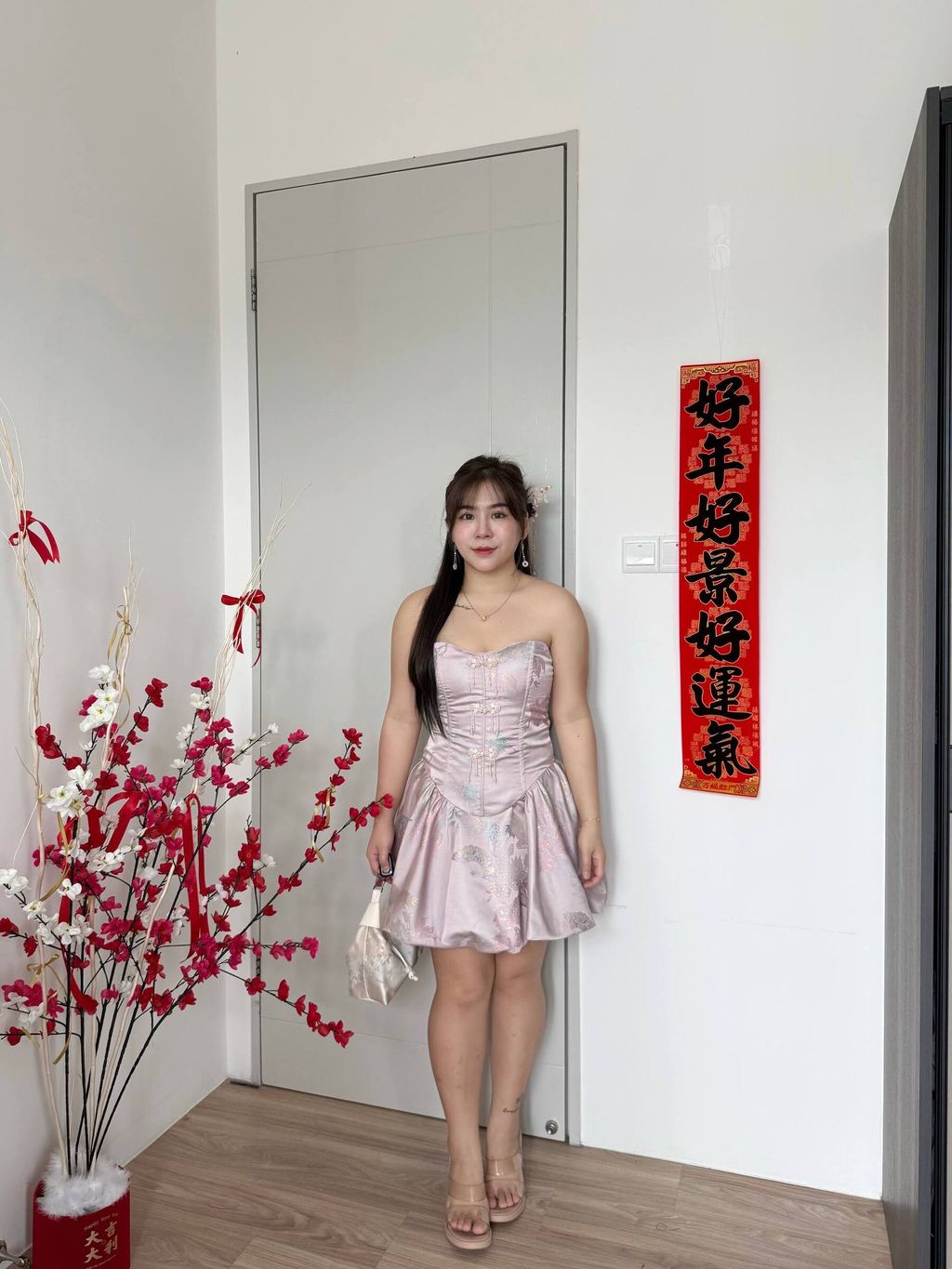 photo_6167946609476438954_w