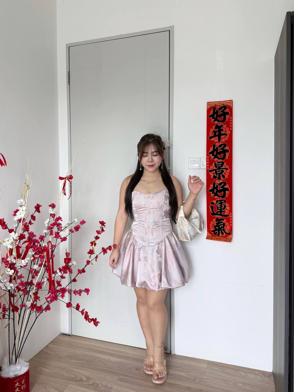 photo_6167946609476438952_w