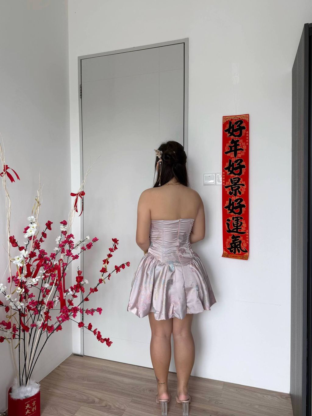 photo_6167946609476438951_w