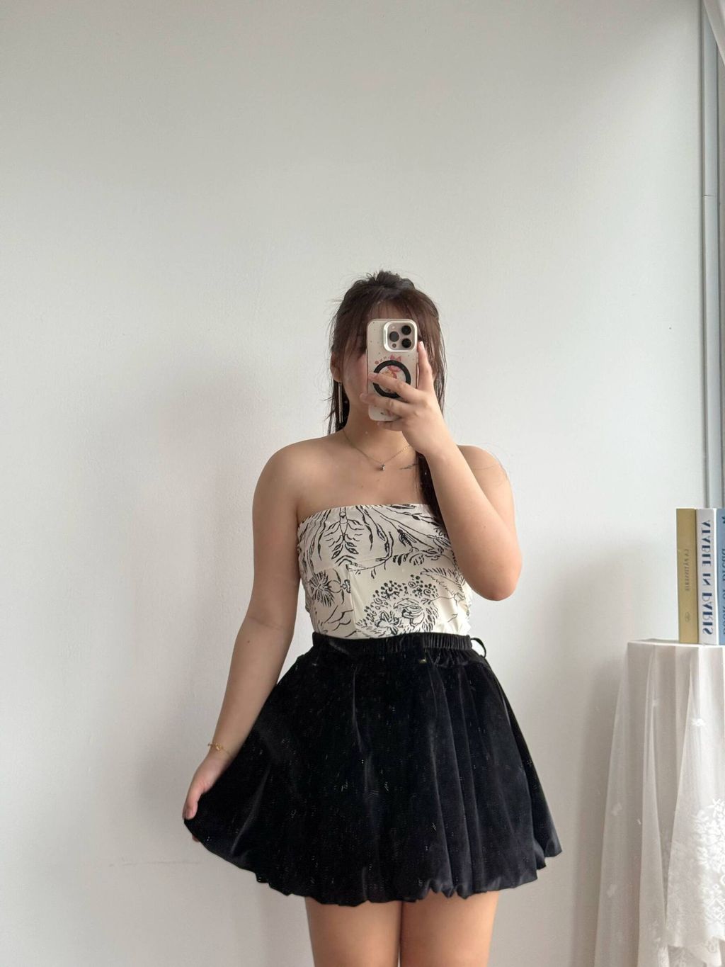 photo_6167946609476438859_w