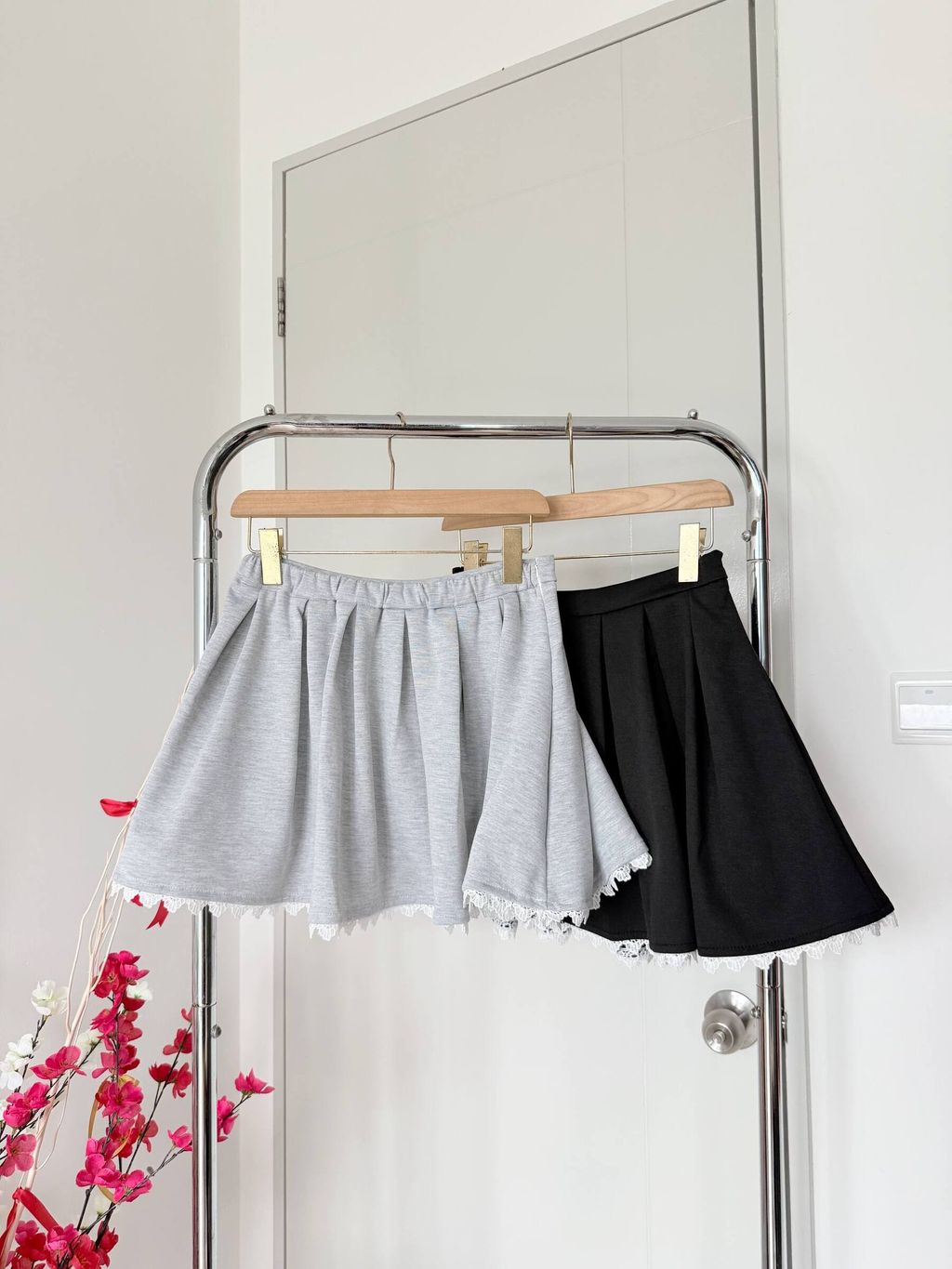 photo_6167946609476438987_w