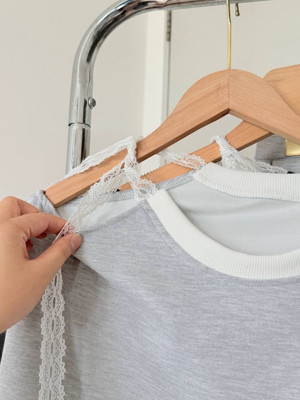 photo_6167946609476438988_w