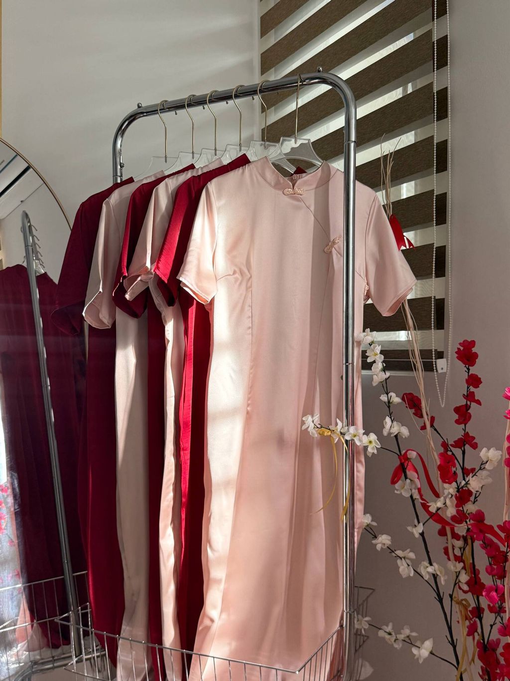 photo_6167946609476438975_w