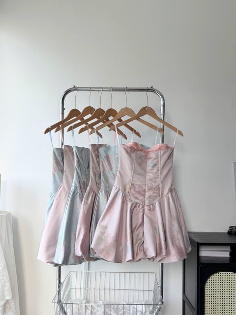 photo_6167946609476438980_w