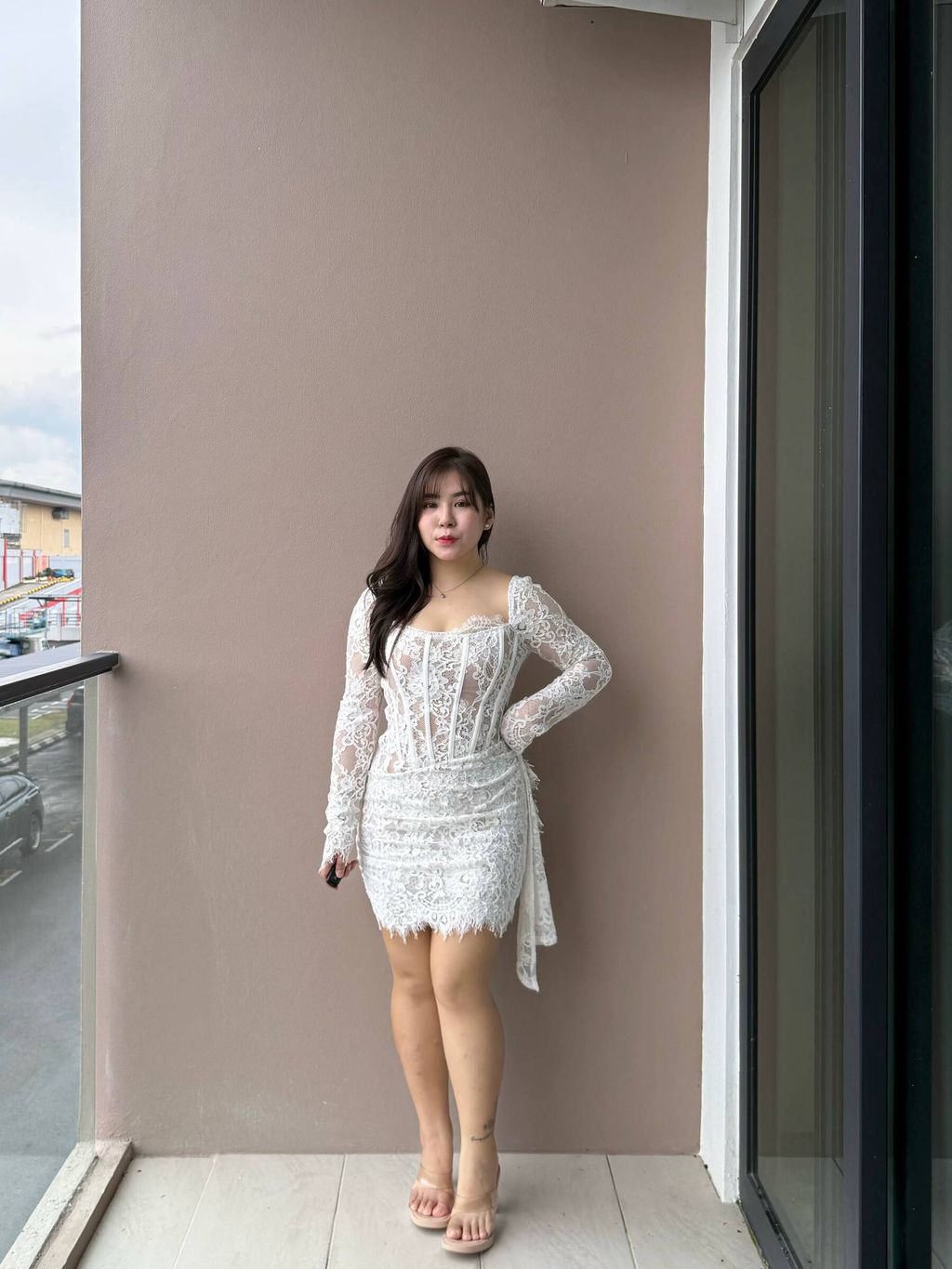 photo_6167946609476438851_w