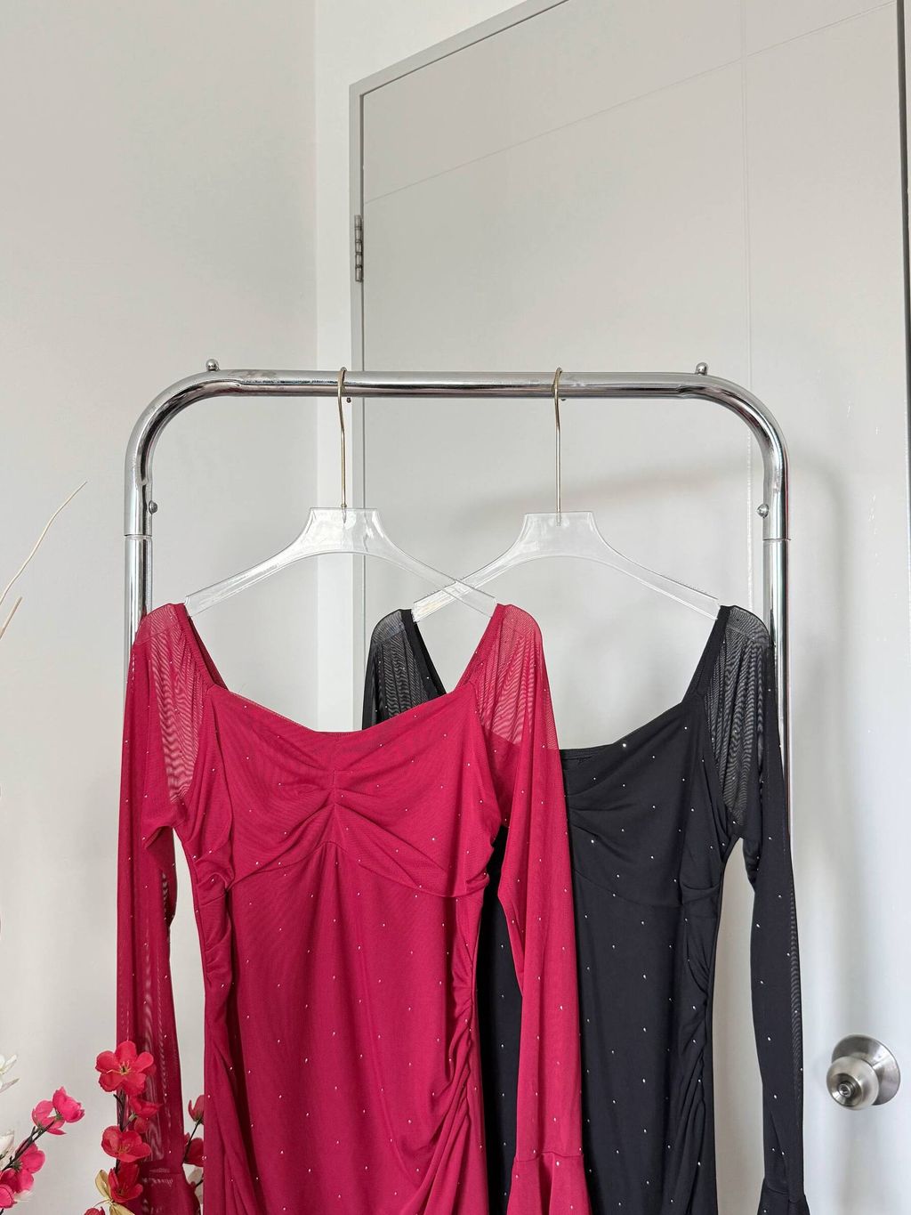 photo_6183798375988268085_w