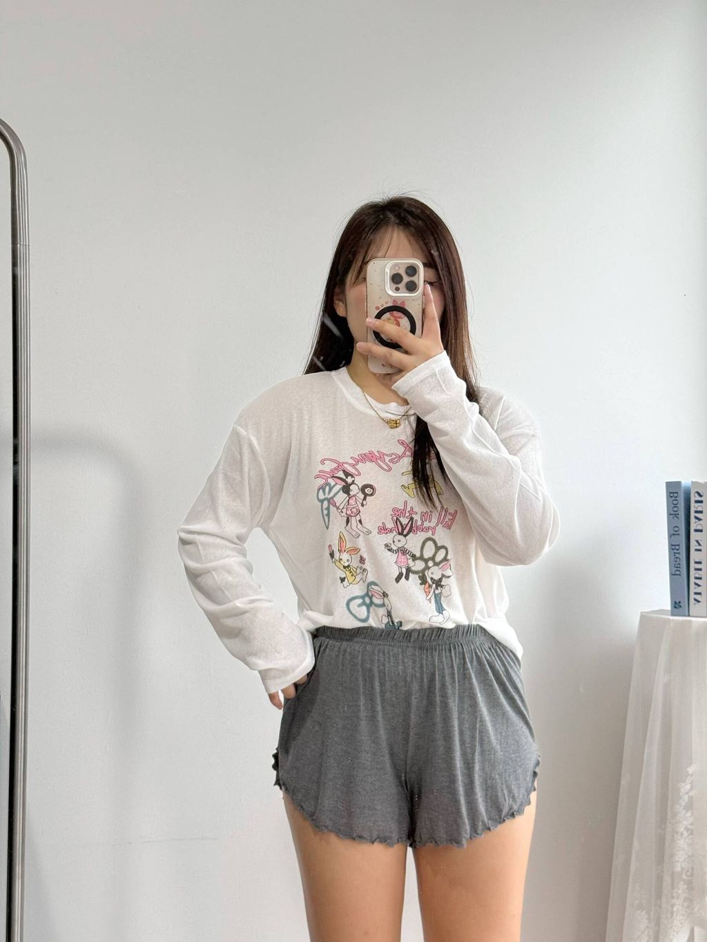 photo_6183798375988268109_w