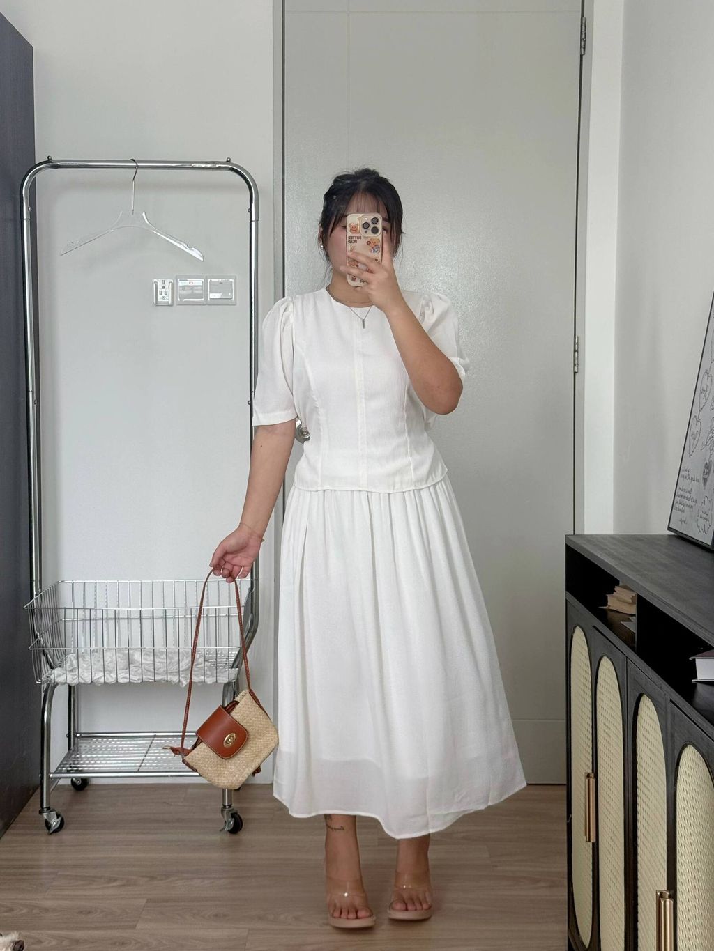 photo_6323412232179485938_w