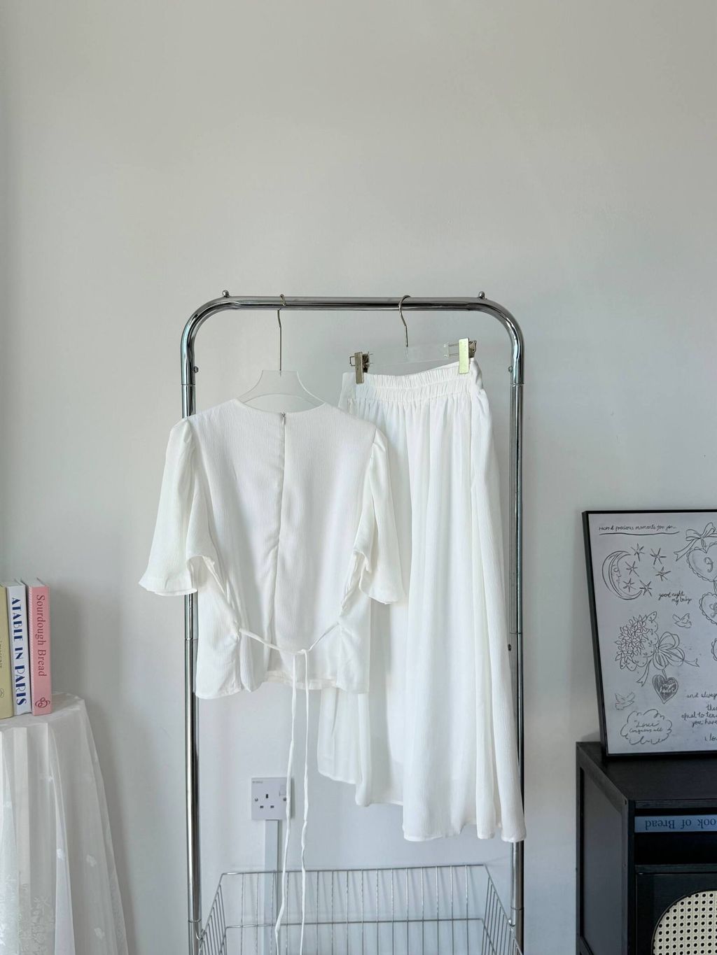 photo_6323412232179485937_w