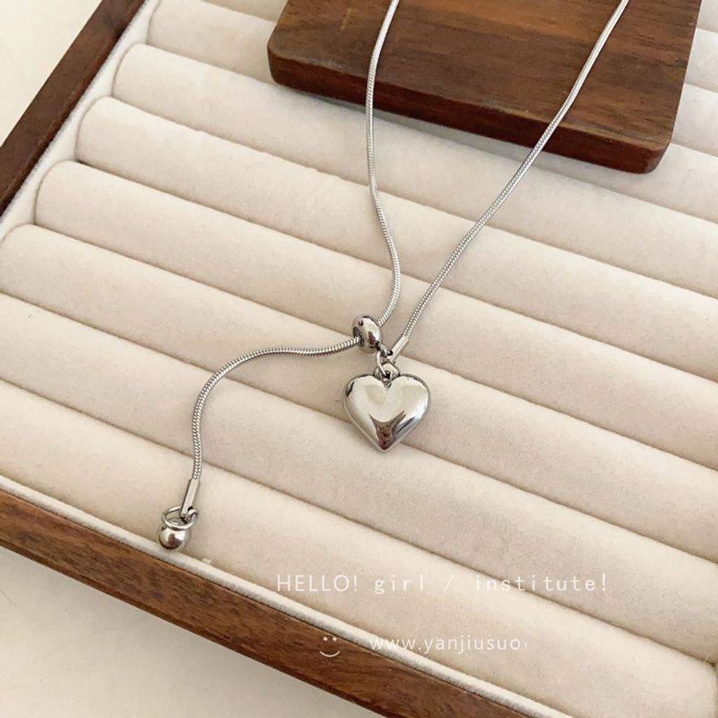 photo_6199650984313686888_x