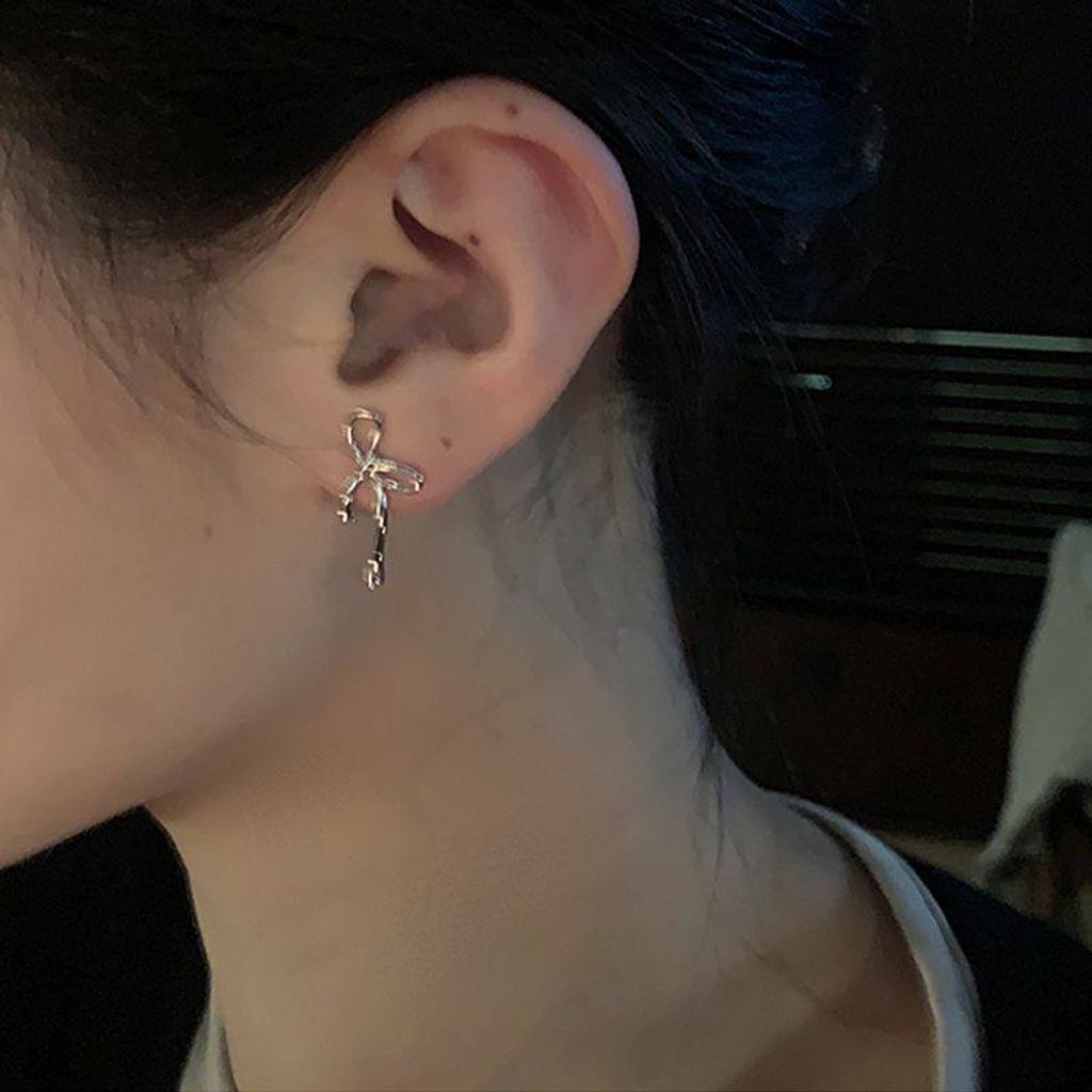 photo_6199650984313686928_x