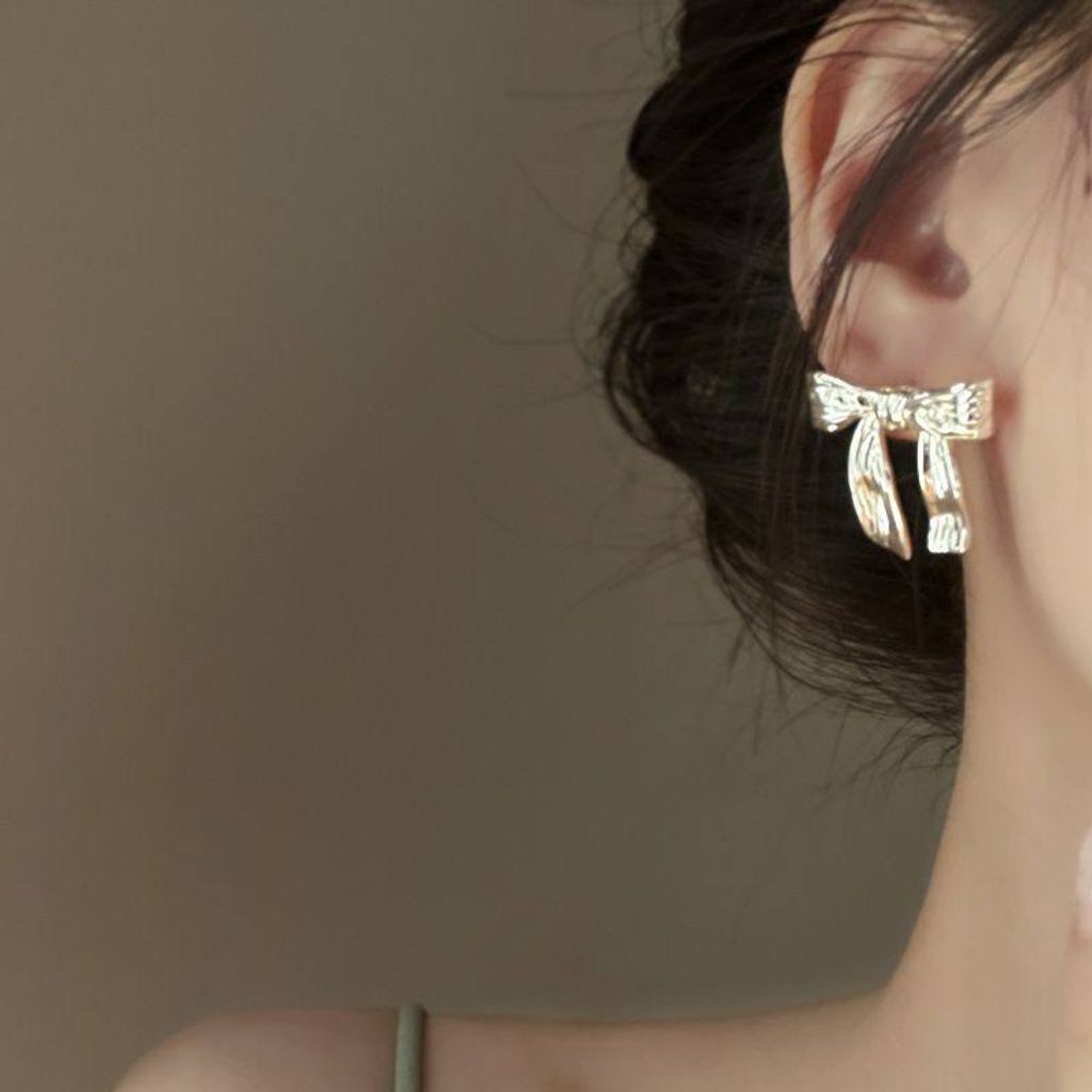 photo_6199650984313686959_x