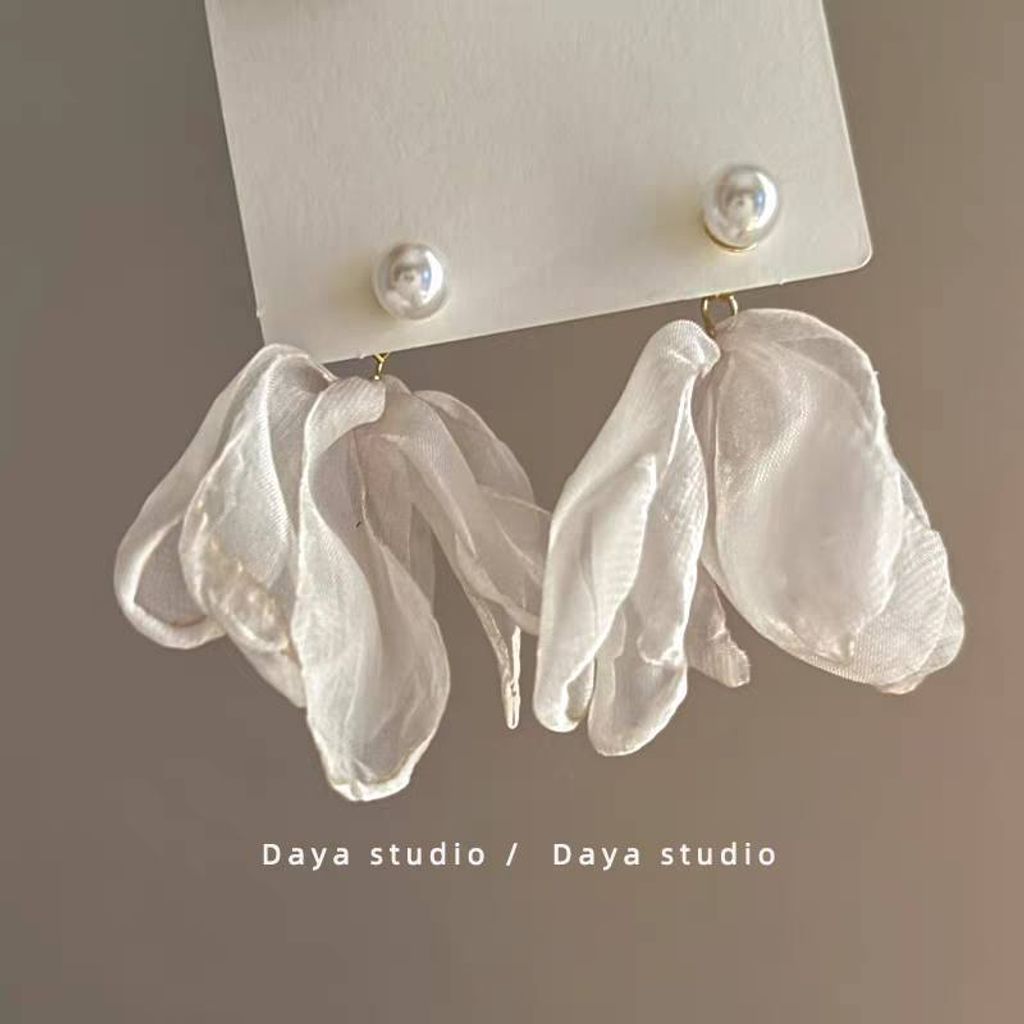 photo_6199650984313686964_x