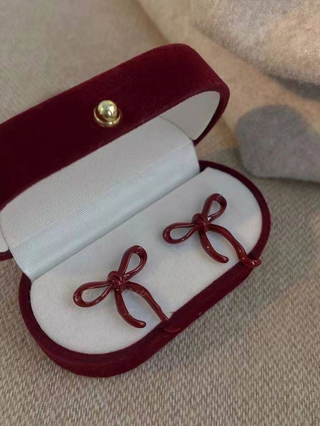 photo_6199650984313686971_y