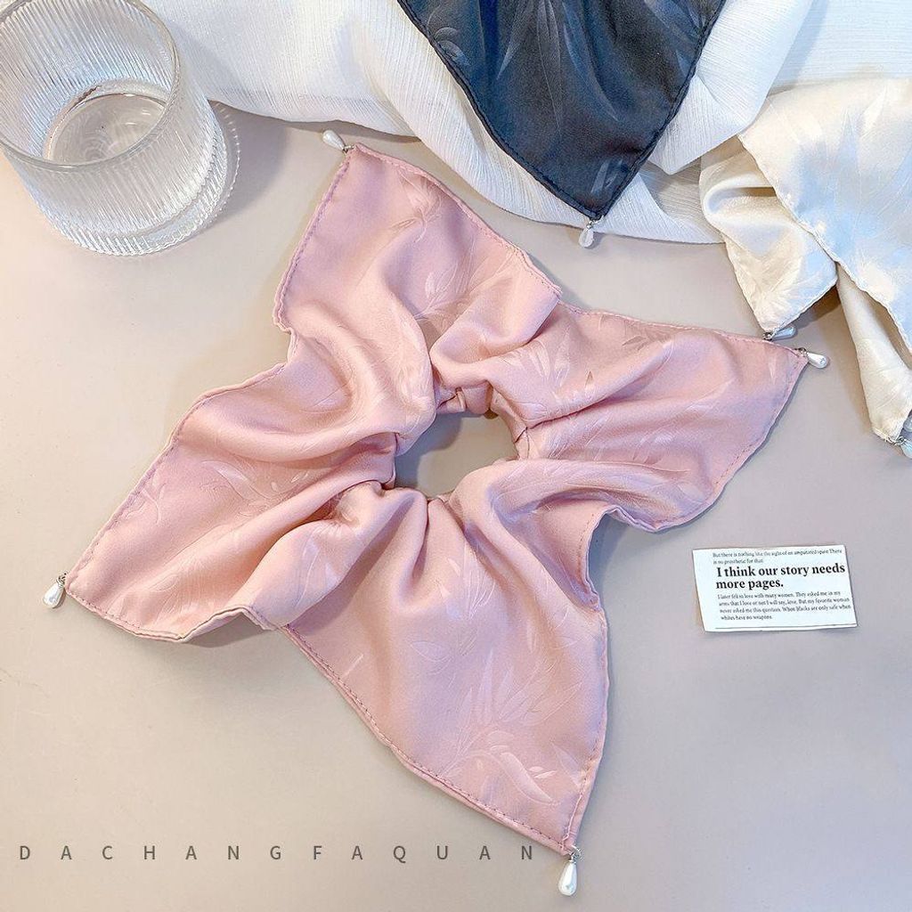 photo_6199650984313686923_y