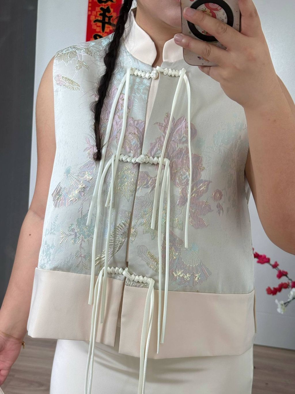 photo_6199650984313687024_w