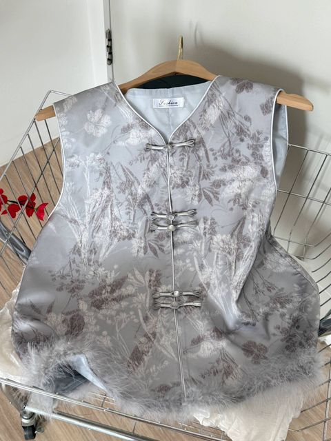 photo_6199650984313687003_w