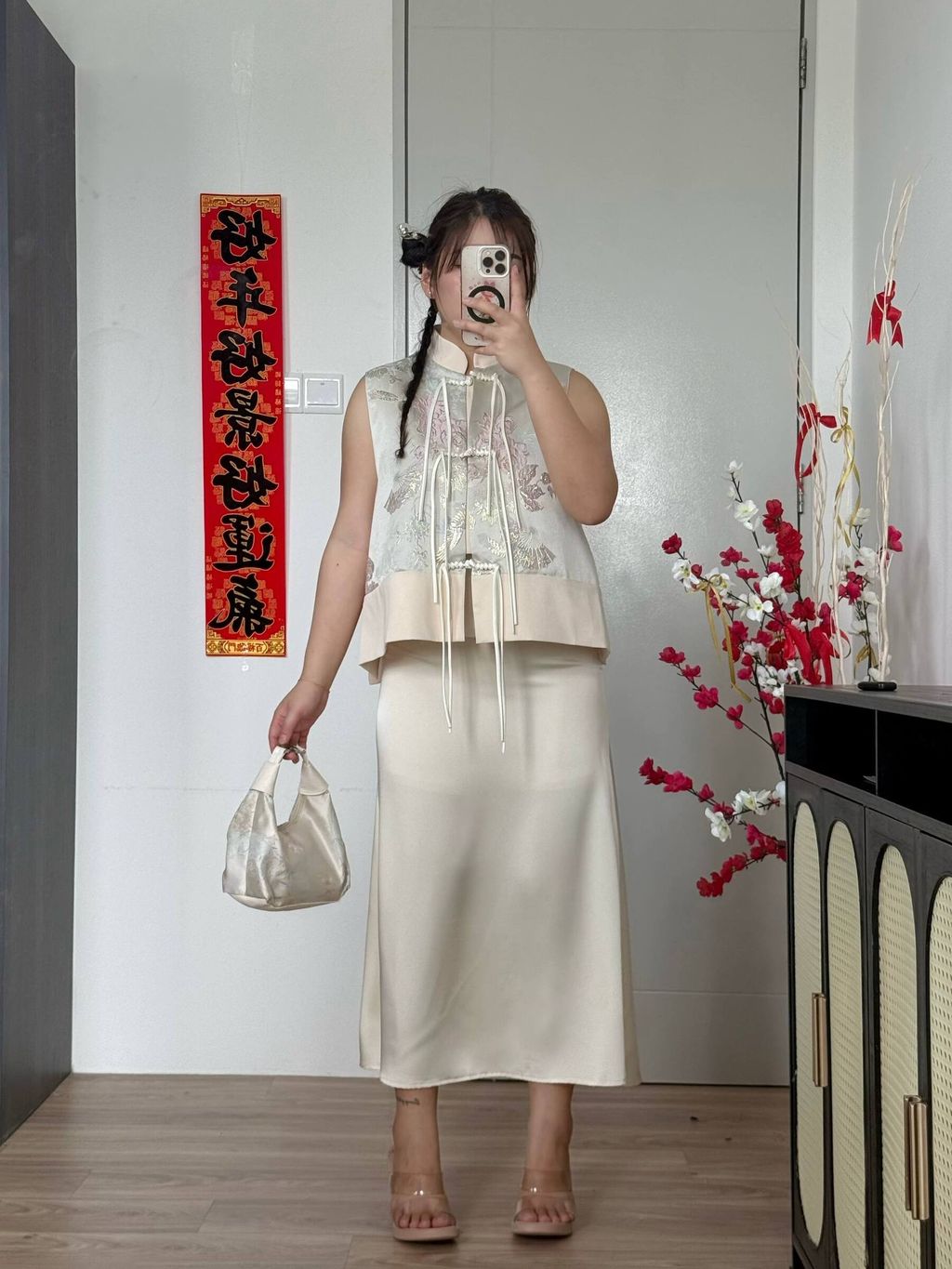 photo_6199650984313687021_w