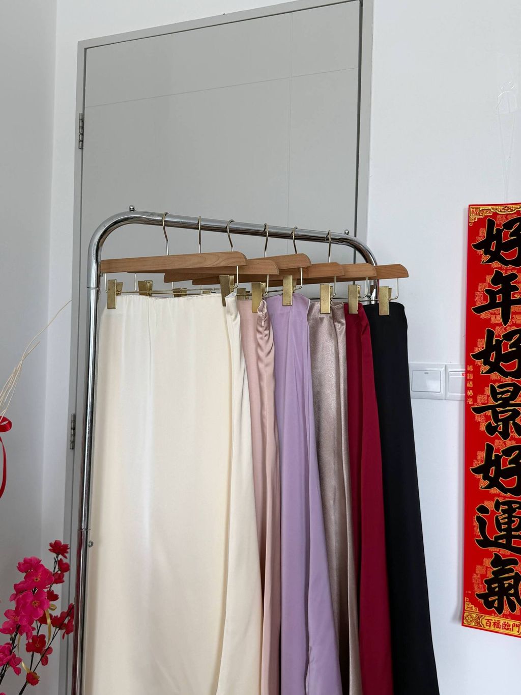 photo_6199650984313686997_w