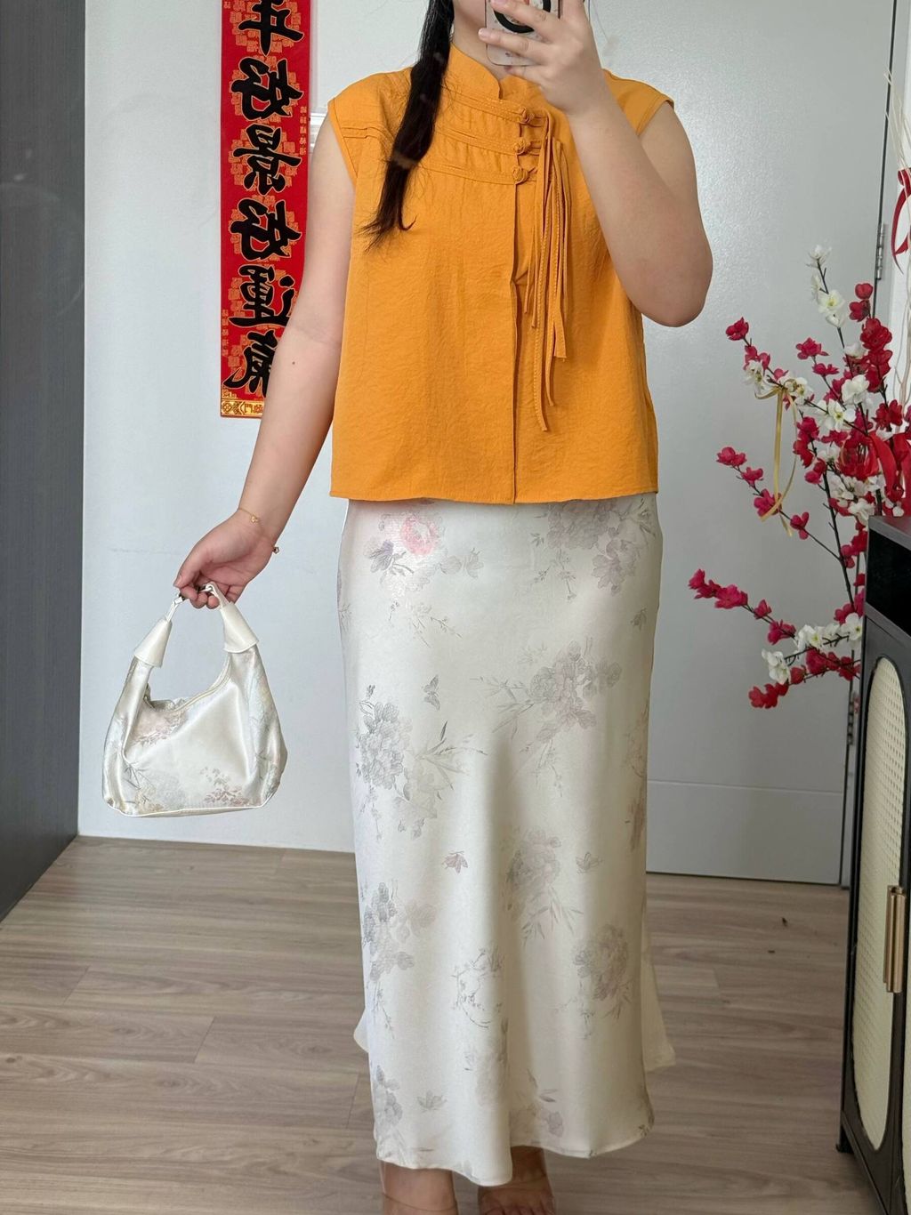 photo_6199650984313687029_w