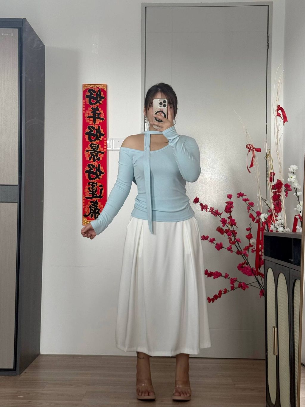 photo_6199650984313687050_w