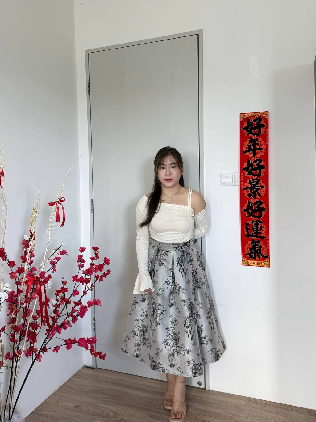 photo_6199650984313687102_w