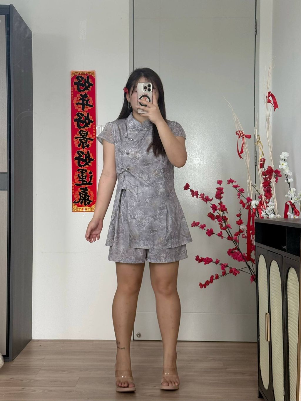 photo_6199650984313687229_w