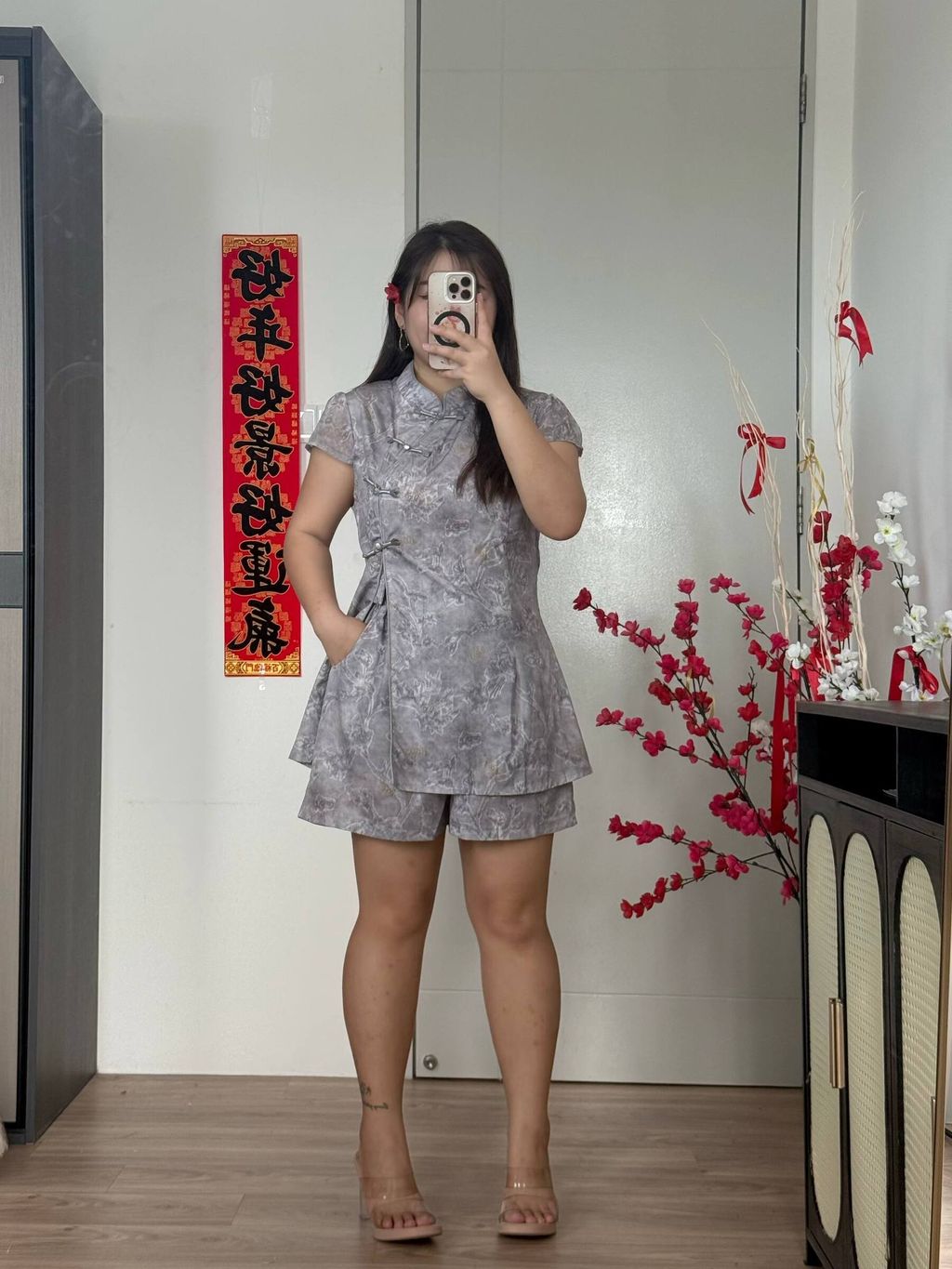 photo_6199650984313687228_w