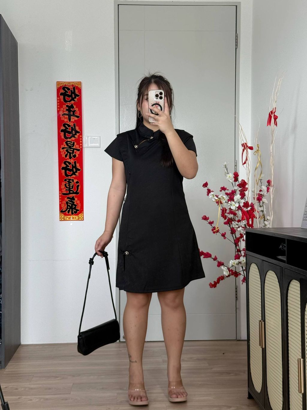 photo_6199650984313687249_w