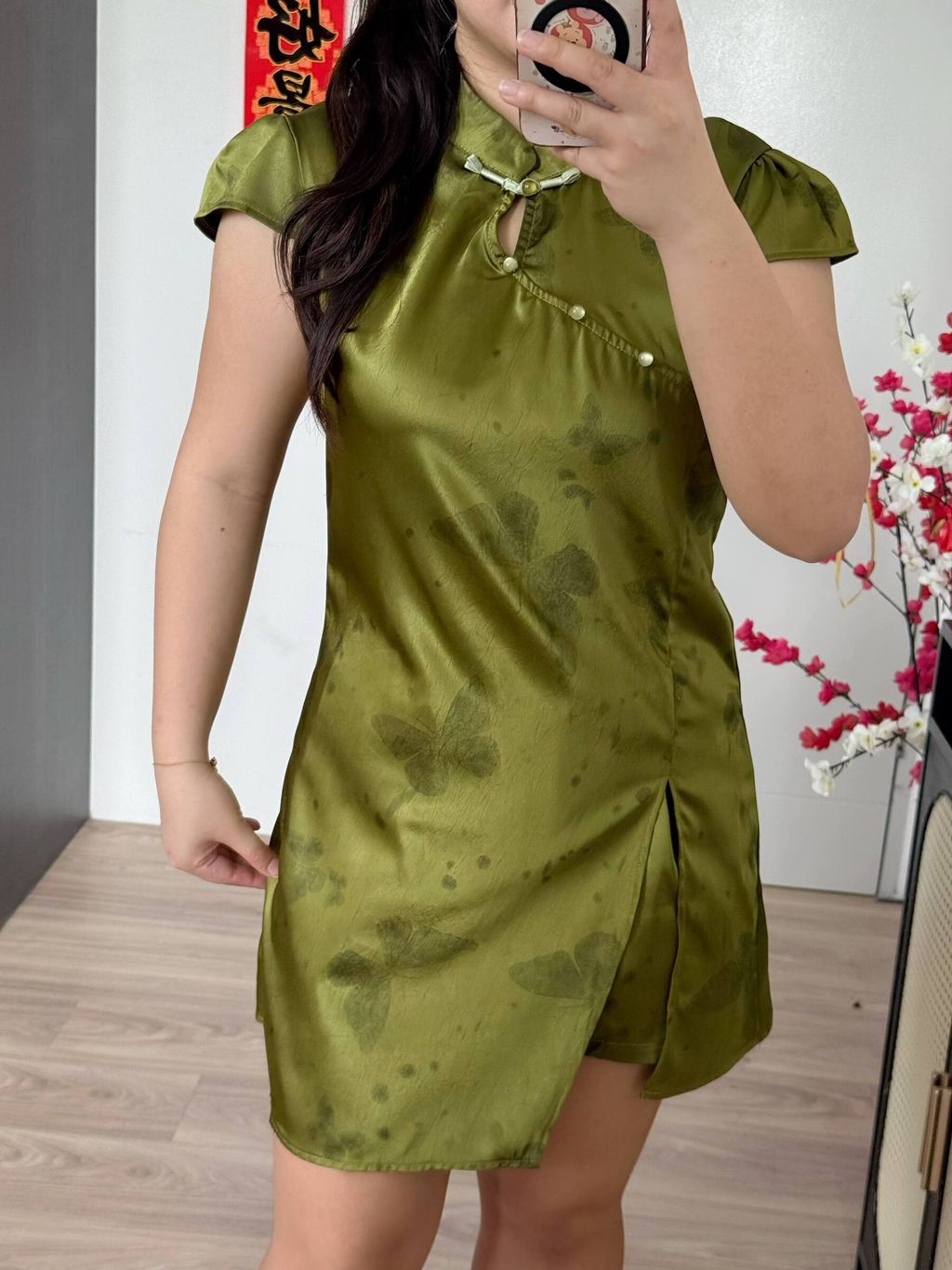 photo_6199650984313687383_w