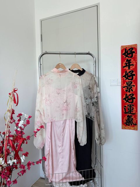 photo_6235602600770342085_w