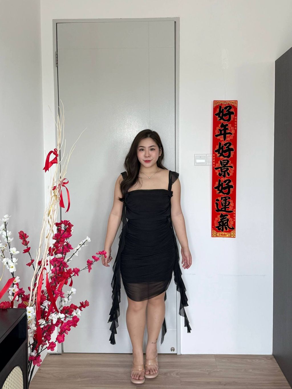 photo_6235602600770342357_w