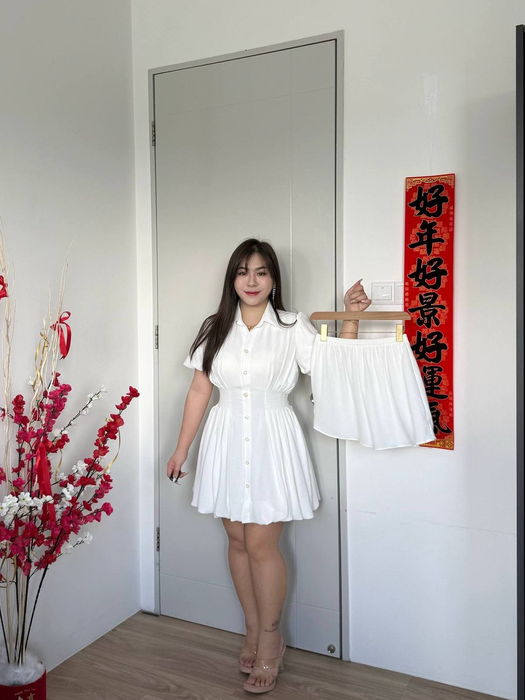 photo_6235602600770342126_w