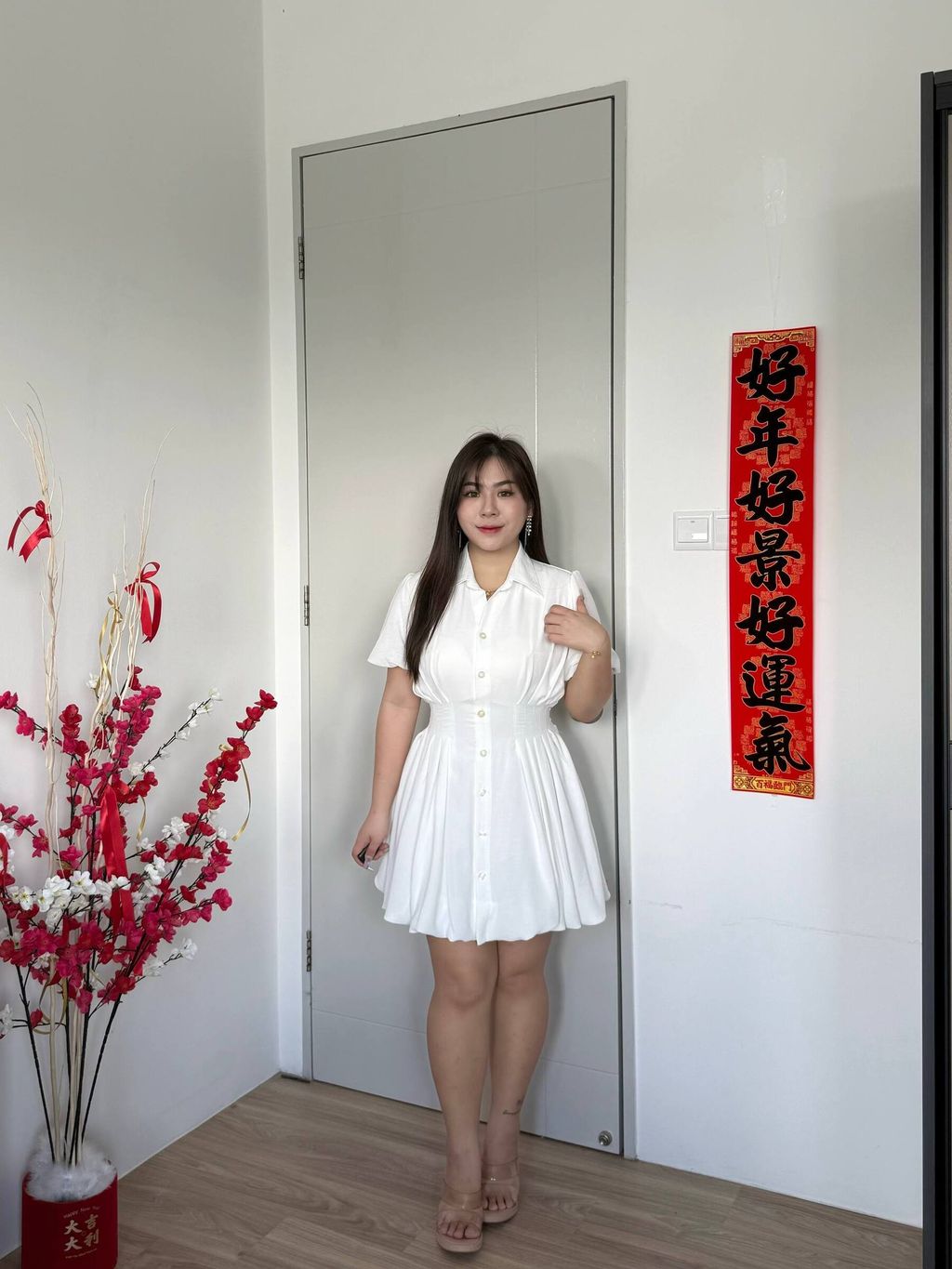 photo_6235602600770342130_w