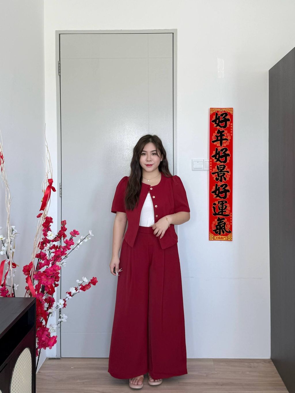 photo_6235602600770342315_w