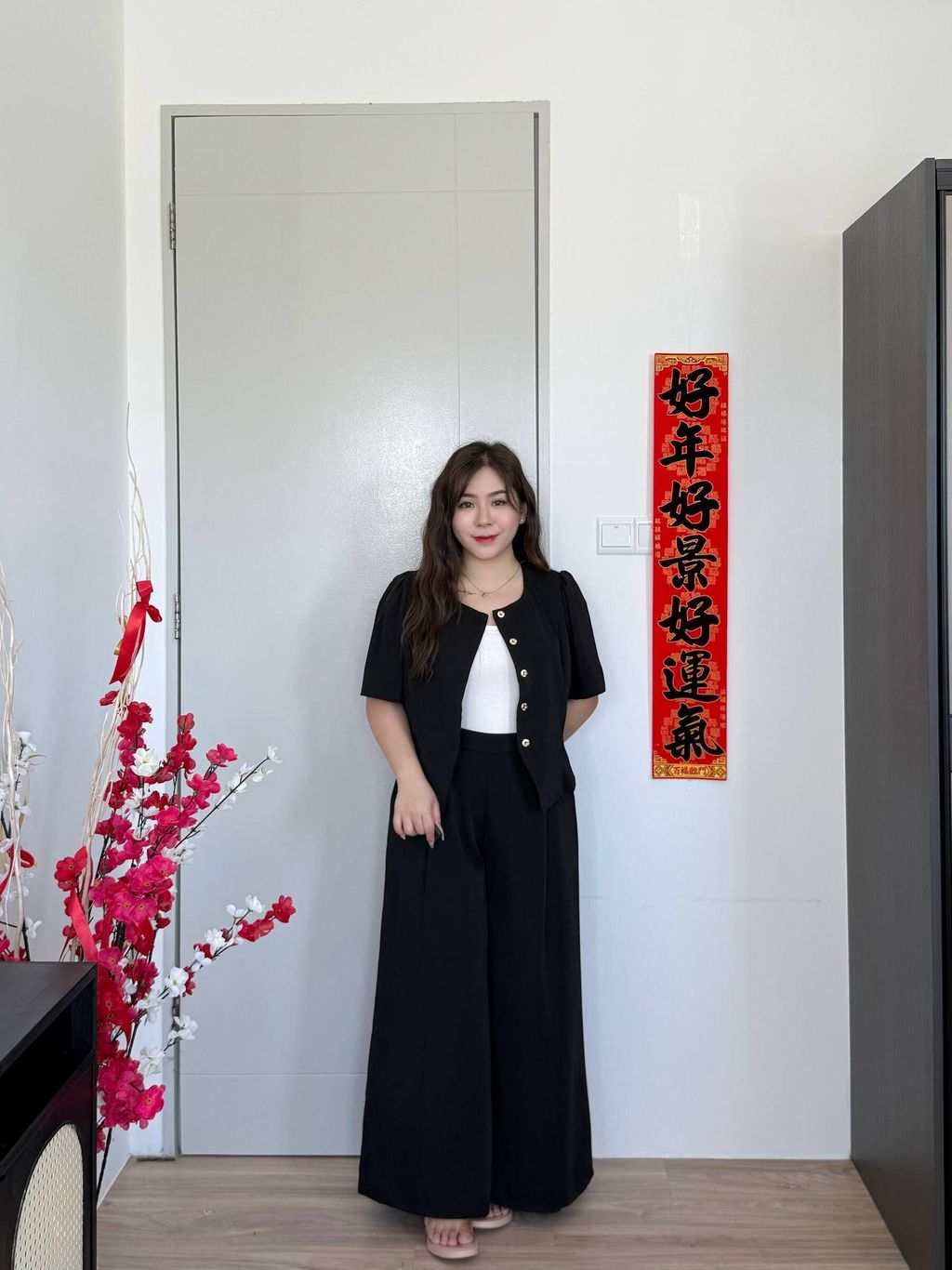 photo_6235602600770342317_w