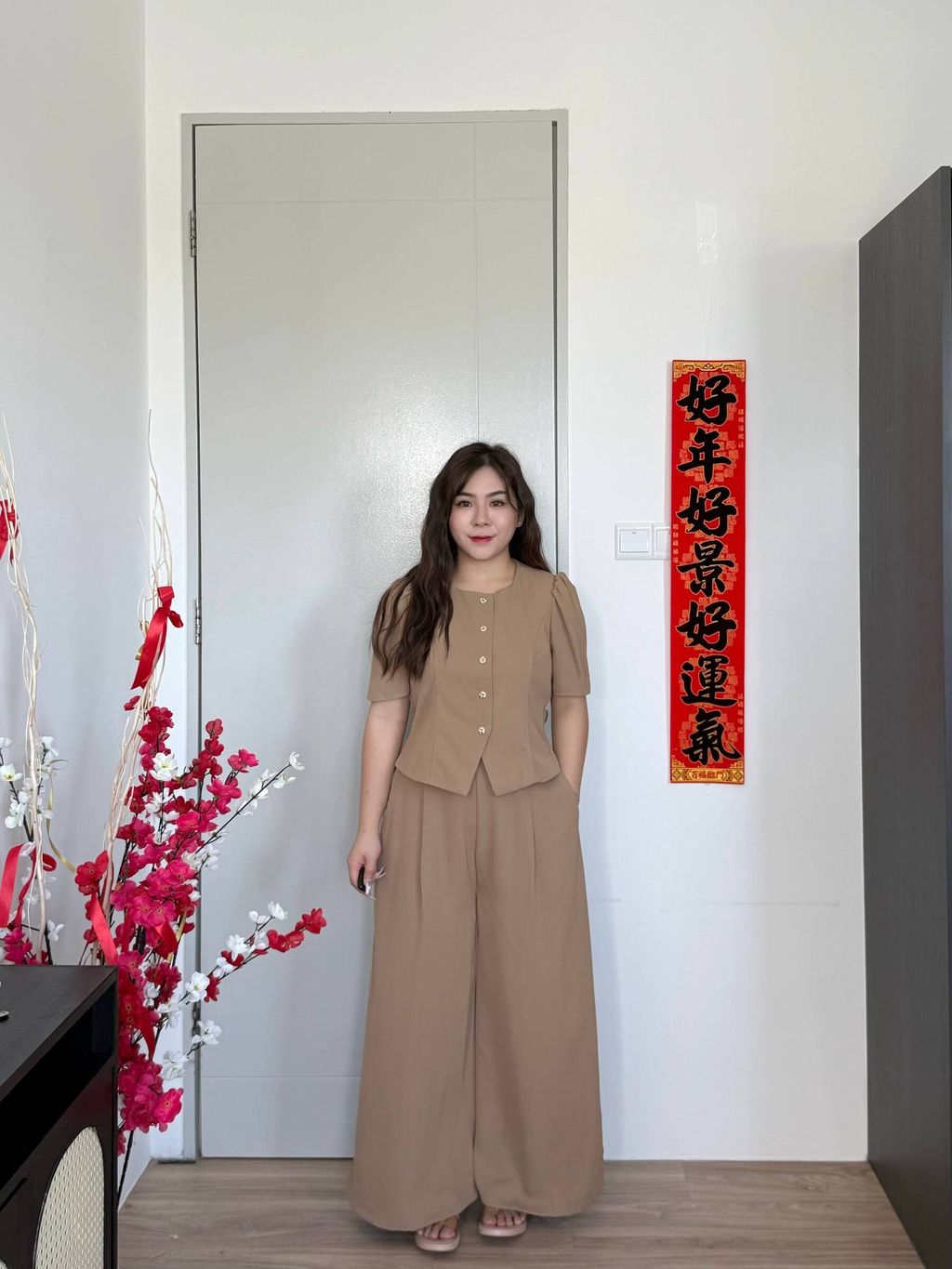 photo_6235602600770342323_w