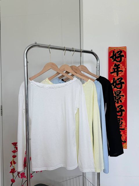 photo_6235602600770342058_w