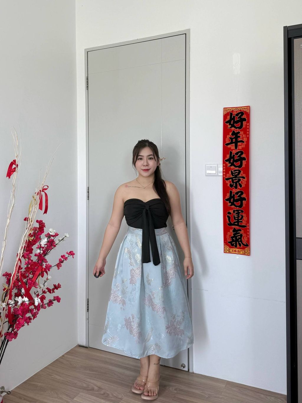 photo_6235602600770342245_w