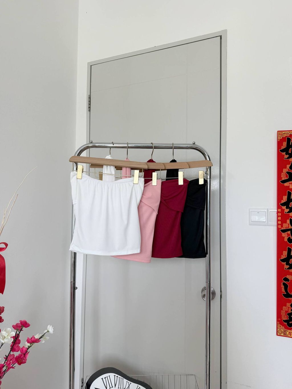 photo_6235602600770342118_w