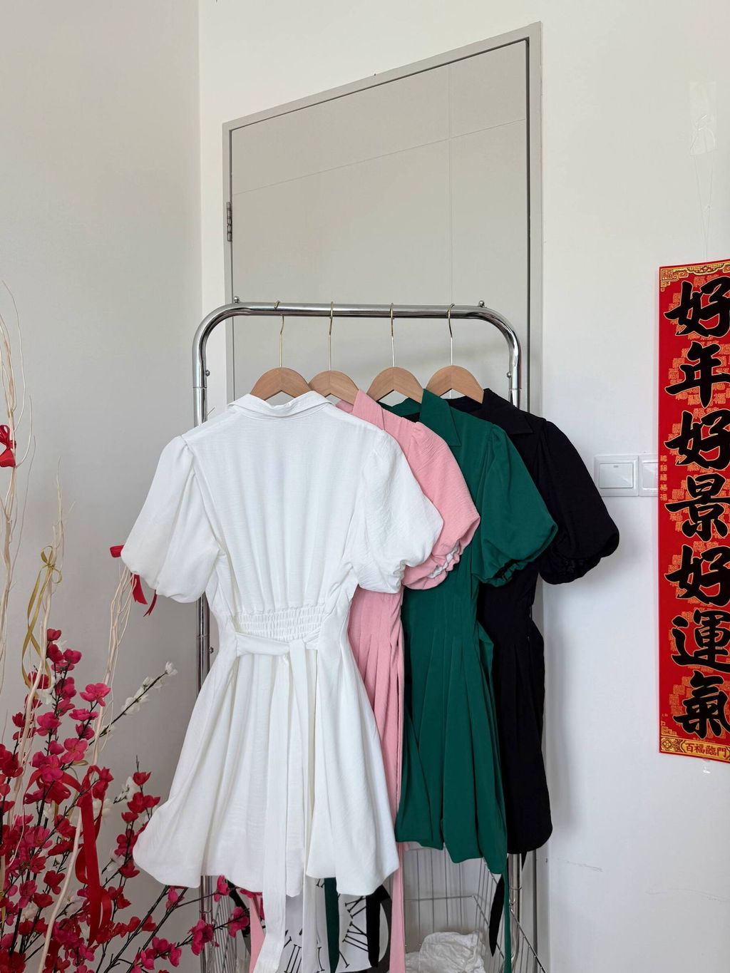 photo_6235602600770342010_w