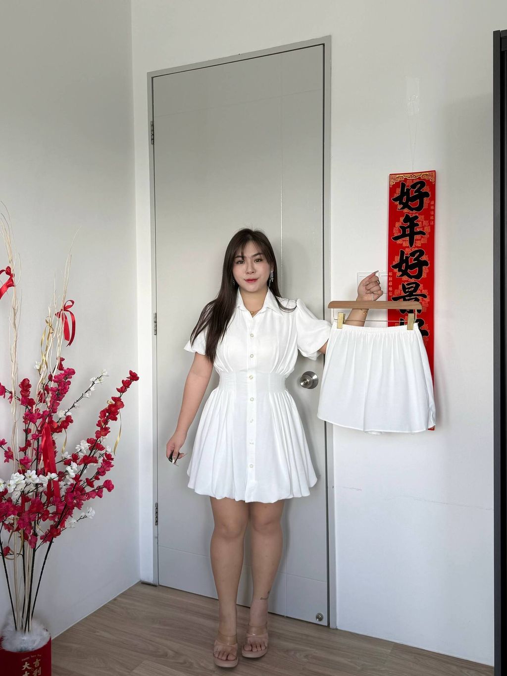 photo_6235602600770342123_w