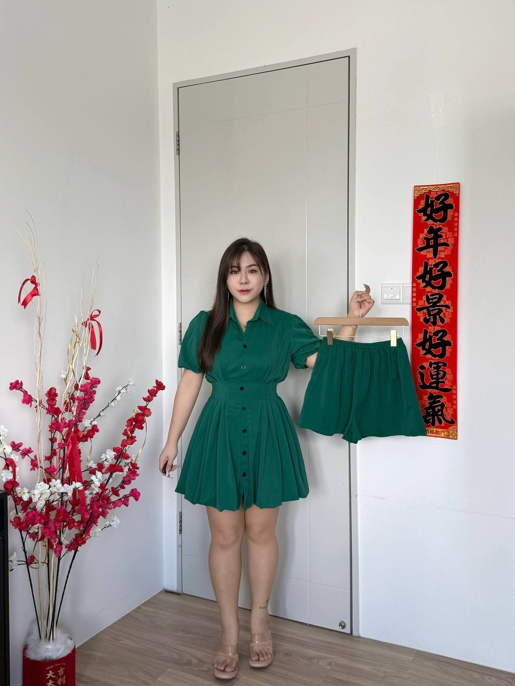 photo_6235602600770342142_w